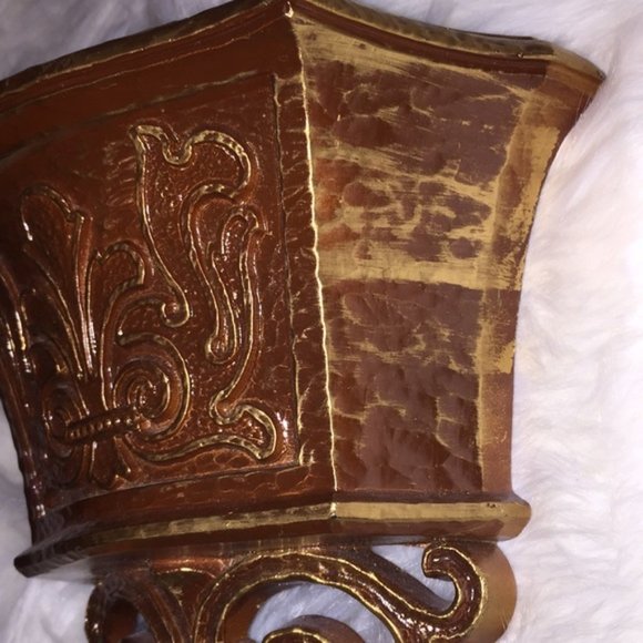 Vintage Bronze Copper Neoclassical Scrolled Embossed Filigree Wall Pocket - Picture 4 of 8